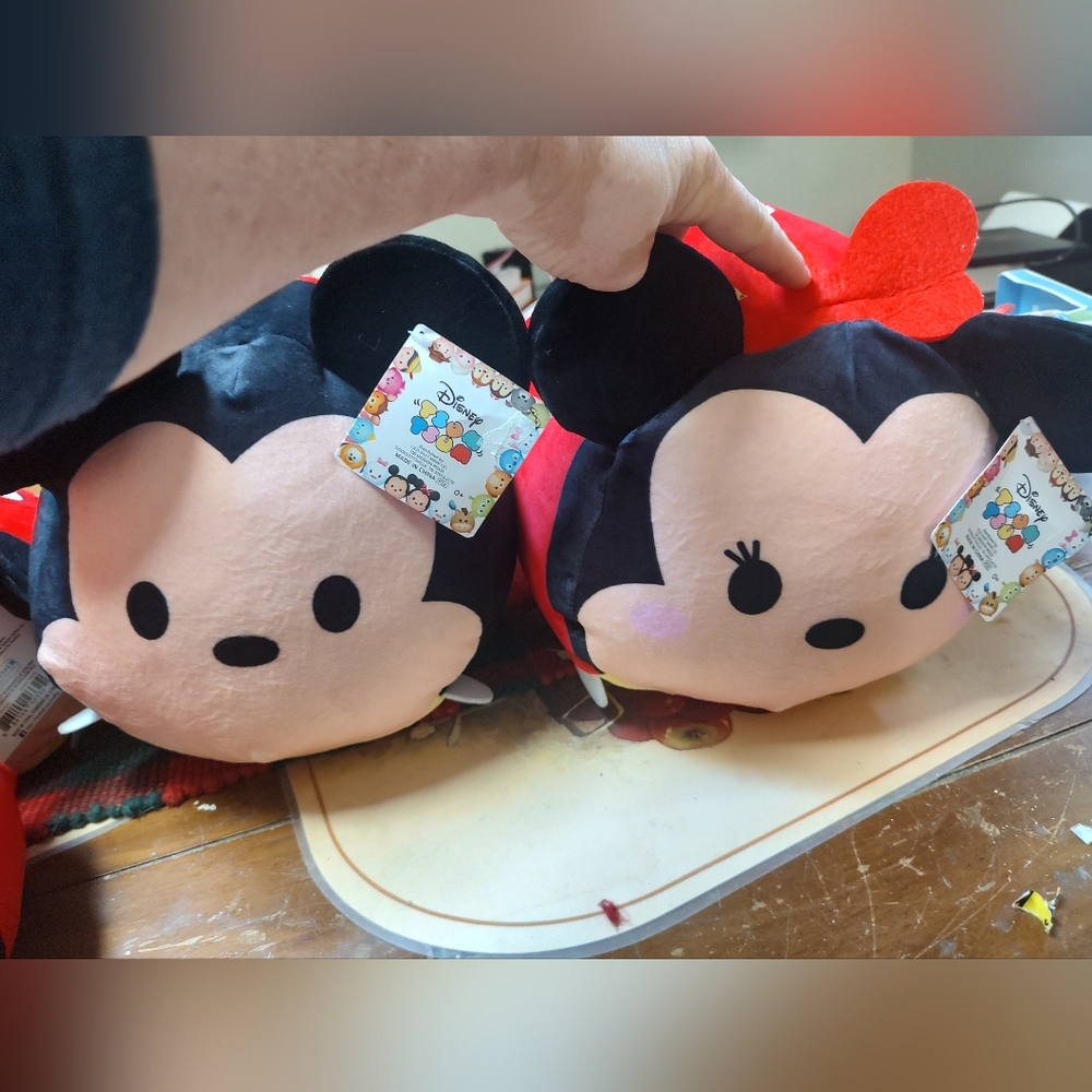 Disney Squish mellow Micky & Minnie mouse New with tag